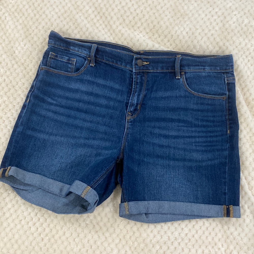Old Navy shorts